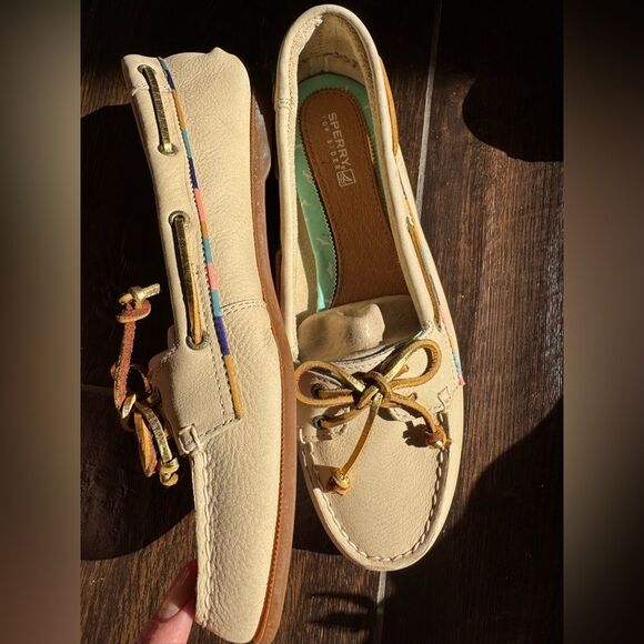 Sperry Top-Sider Angelfish Boat Shoes Beige Leather Gold Laces NWT SZ 8.5 - Picture 10 of 13